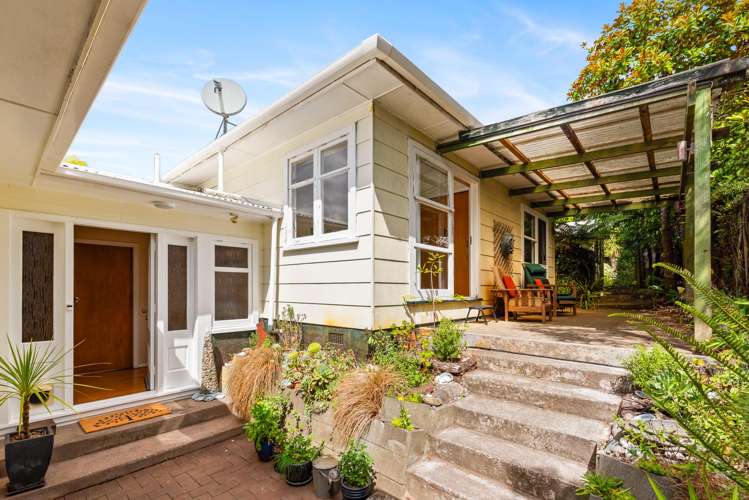 23 Tui Road Raumati Beach_3