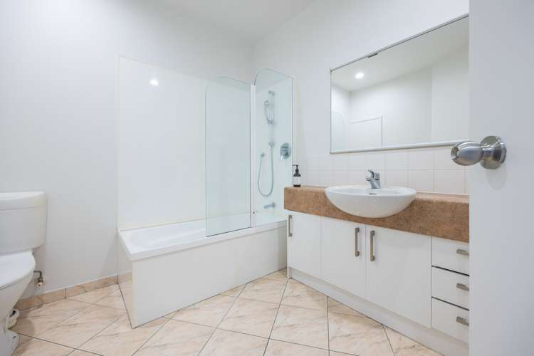 8i/18 Wakefield Street Auckland Central_14