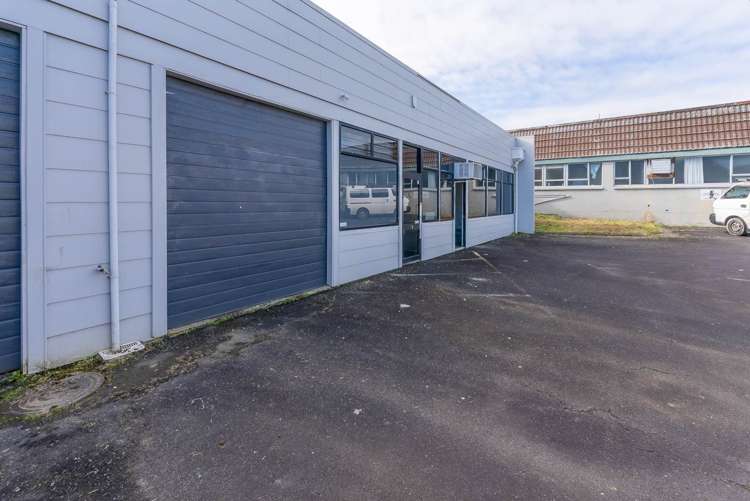 Unit 2/21 Street Papakura_11