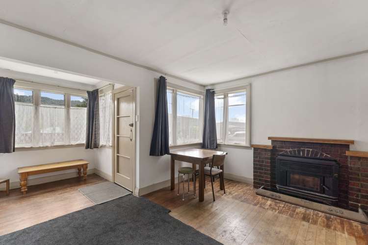 122 Waikawa Road Picton_13