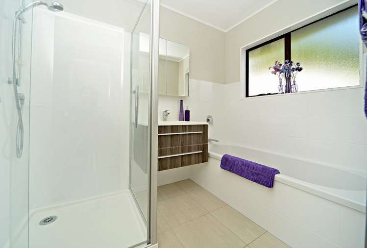 24 Claverdon Drive Massey_7