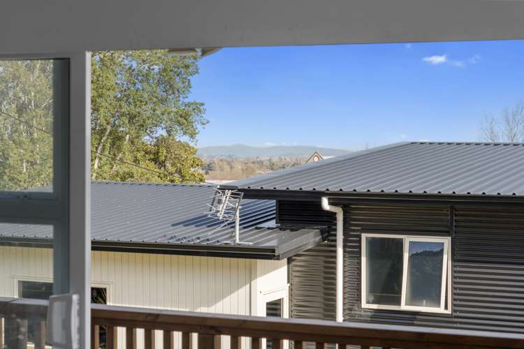 8 Burgess Street Te Aroha_16