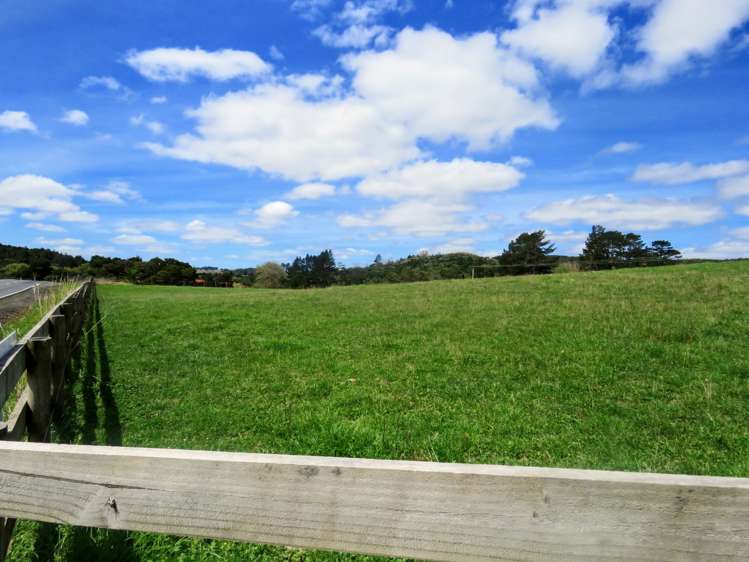 186 West Coast Road Makarau_9