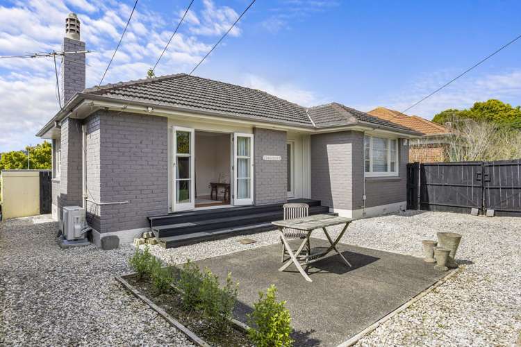 1612 Great North Road Waterview_12