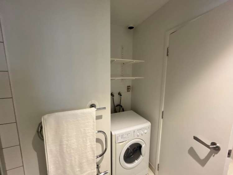 12G/16 Gore Street City Centre_4