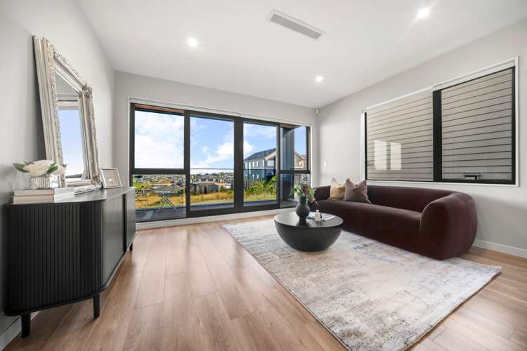 16 Pakirikiri Street Long Bay_8