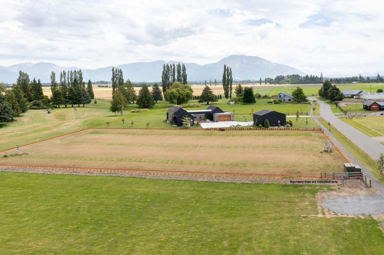5 and 14 Westward Way Methven_12