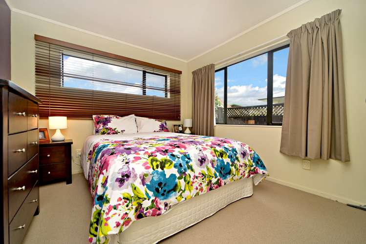 29a Clark Road Pahurehure_11