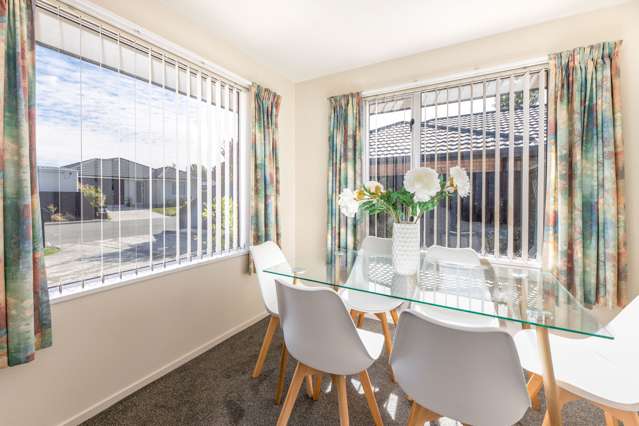 9 Bluebell Lane Woolston_3