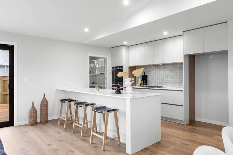 1 Corfu Crescent Fitzherbert_12