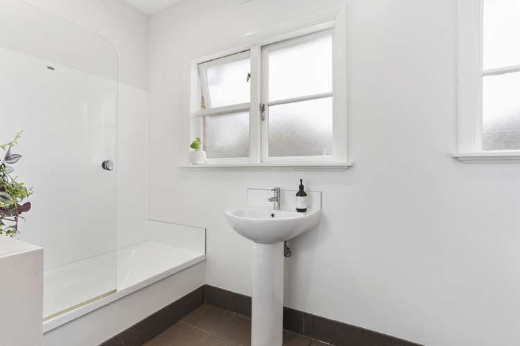 16 Alverston Street Waterview_15