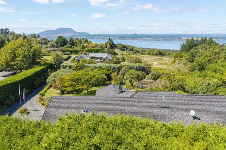 534 Gillespie Place Acacia Bay_18