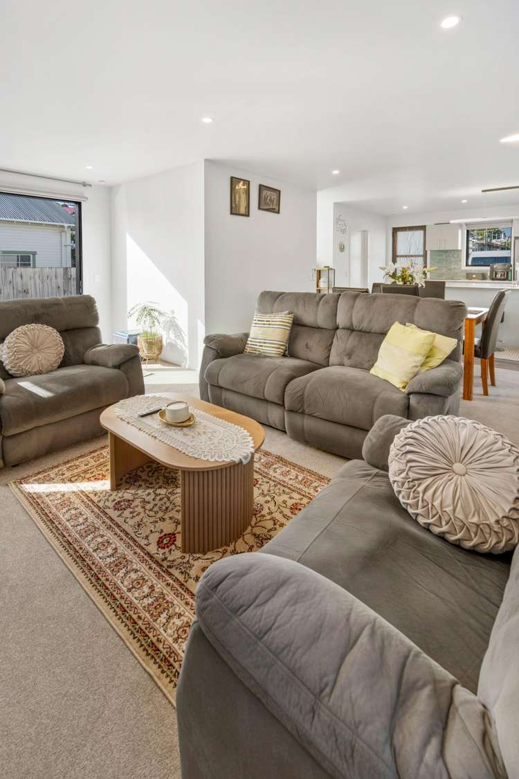 10A Crest Street Tainui_23