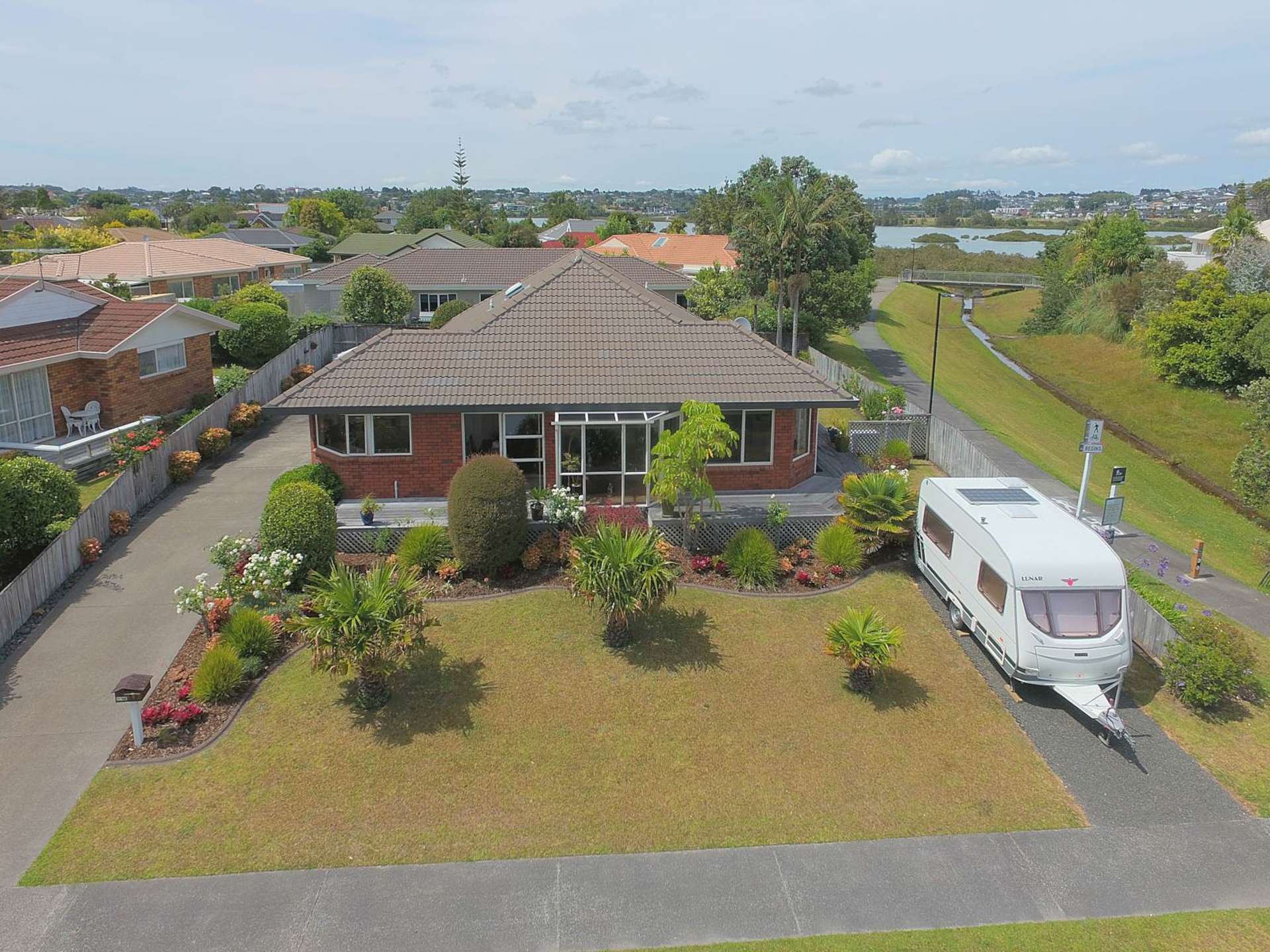 192 Lakeside Drive Orewa_0