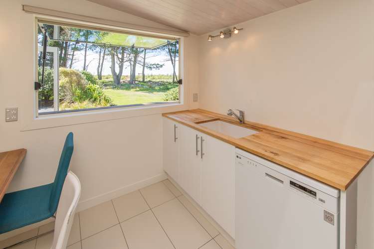 43 Chamberlain Avenue Amberley_9