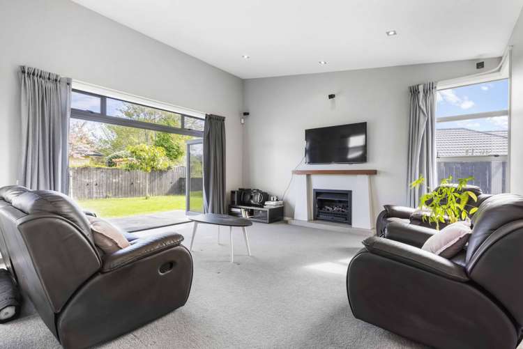 3 Meadowbank Court Huntington_11