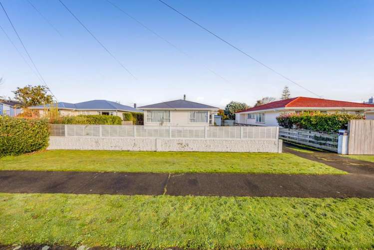 141 Waihi Road Hawera_17