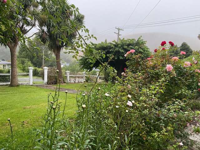 28 Harrington Street Lawrence_2