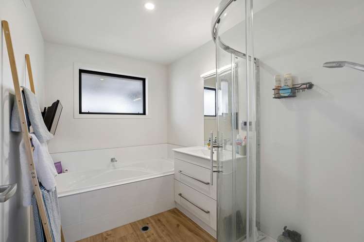 24 Risinghurst Terrace Lower Shotover_24