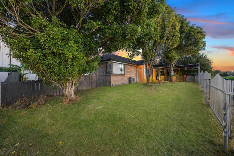 29 Woodbank Drive Glen Eden_13