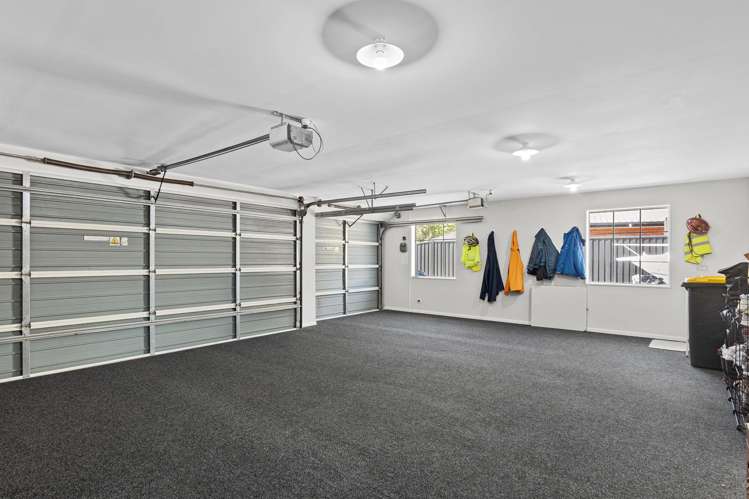 67 Regents Park Drive Casebrook_23