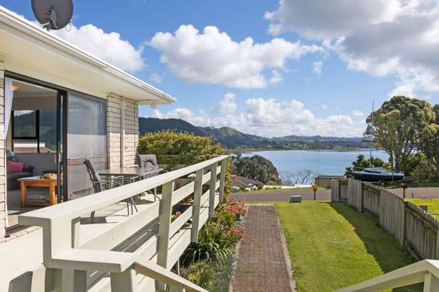 4 Giles Way Hauraki Surrounds_4