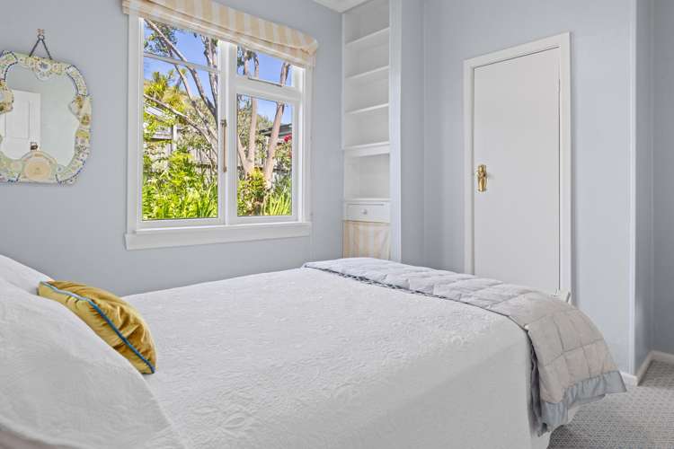 8 Percy Street Akaroa_10