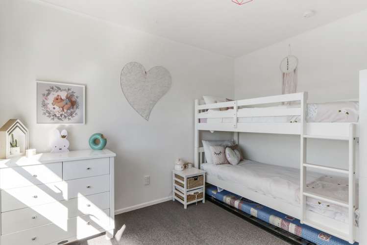 8 Reydon Place Cockle Bay_21