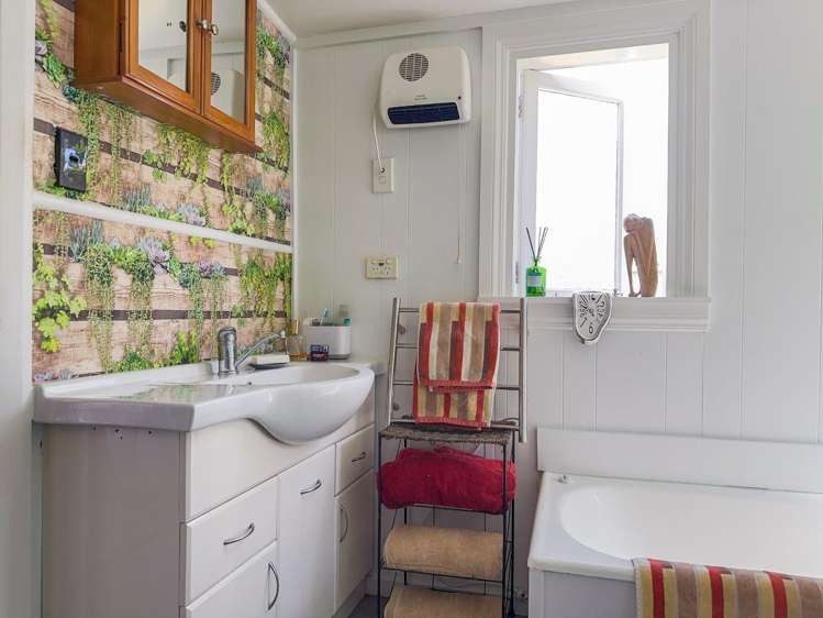 143 Charles Street Blenheim_6