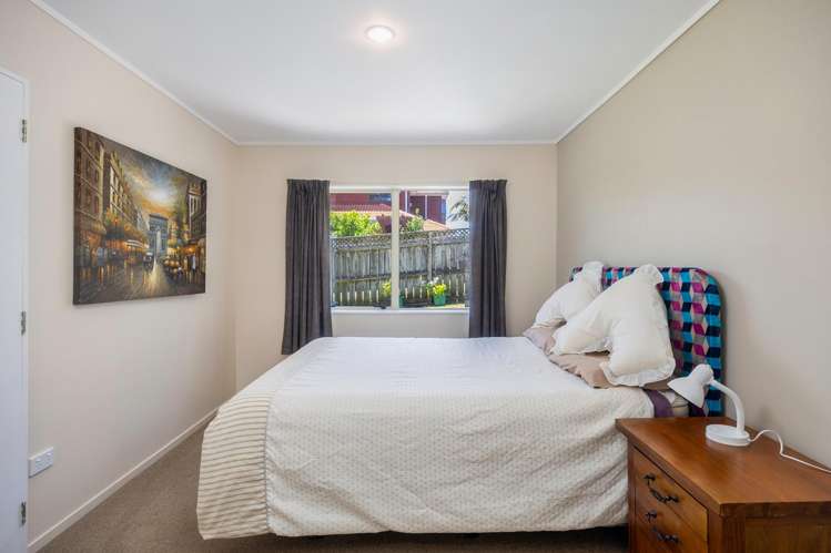 10 Davern Lane New Lynn_19