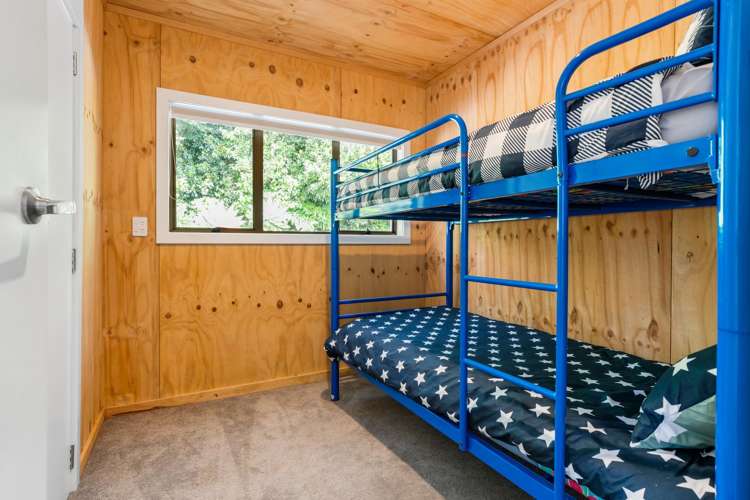 123 Park Avenue Whangamata_19