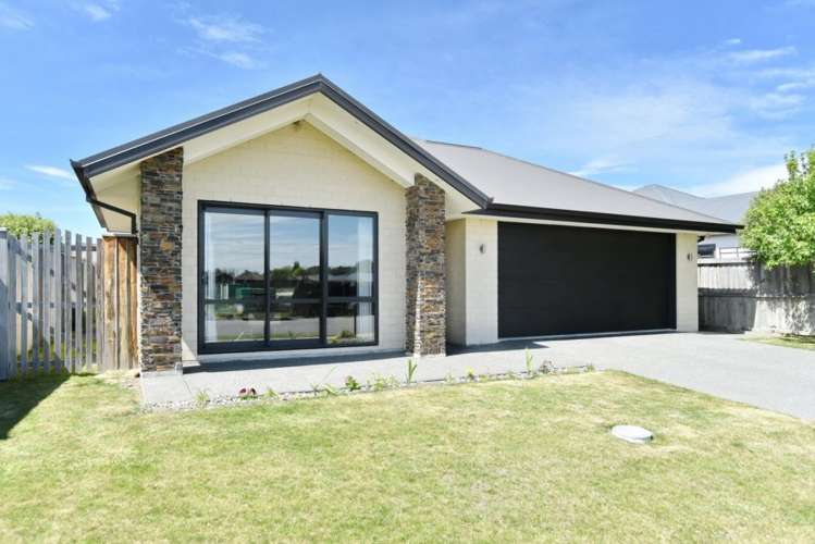 16 Streamside Terrace Kaiapoi_1