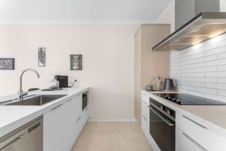 7/2 Ko Nui Place Hobsonville_8