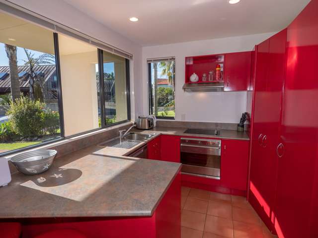 4/12 Bayside Drive Coopers Beach_2