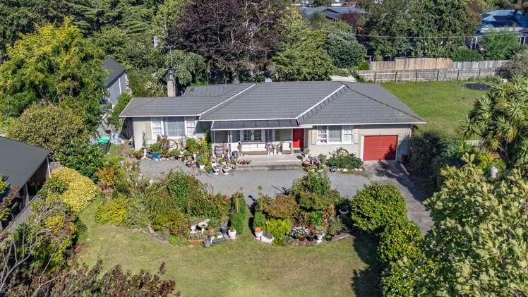 4 Armstrong Avenue Carterton_1