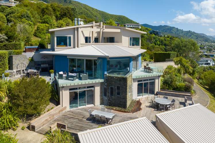 1 Cooks Ridge Waikawa Bay_24