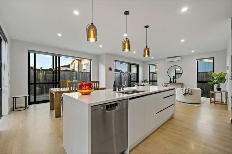 6 Silvereye Road Hobsonville_5