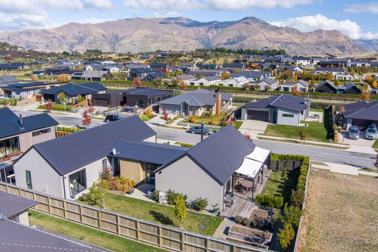 26 Pounamu Avenue Albert Town_30