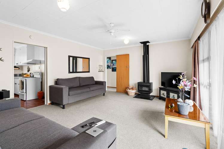 2b Coddington Crescent_4