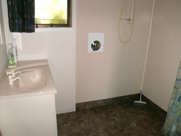 10 Chaslands Highway Papatowai/Pounawea_12