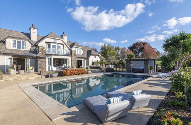 38 Porterfield Road Whitford_29