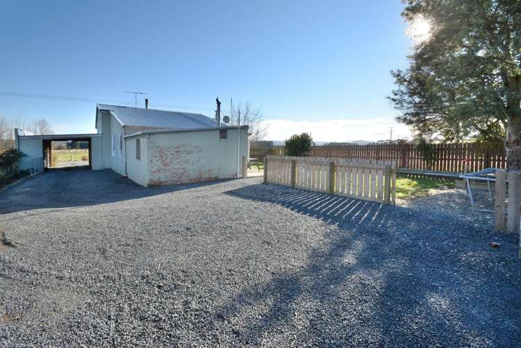 110 Back Road Milton_25