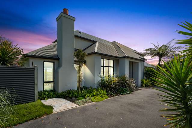 8 Avion Terrace Raumati Beach_1