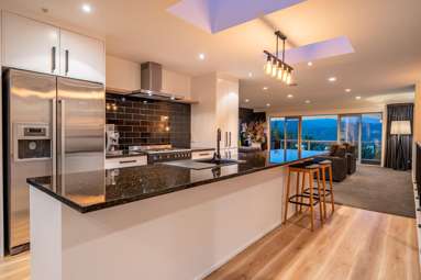 75 Mount Marua Way_1