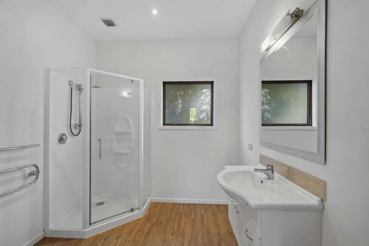 916 Aubrey Road Albert Town_32