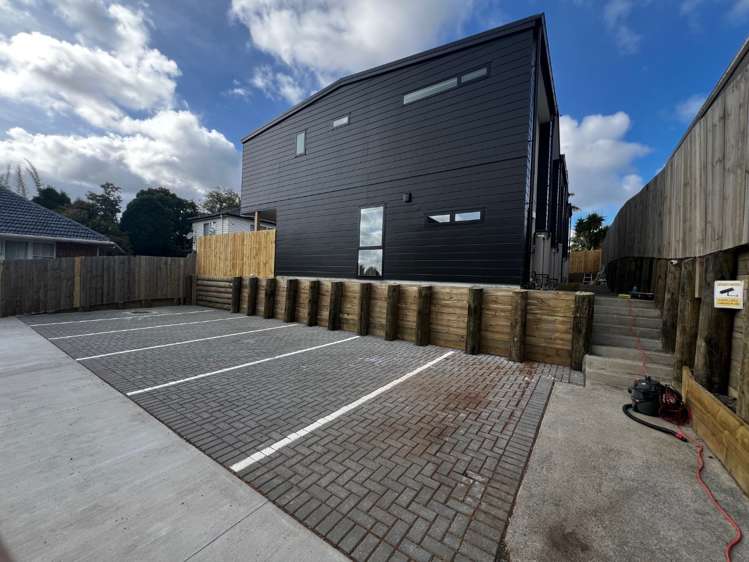 7/21 Divich Avenue Te Atatu South_12