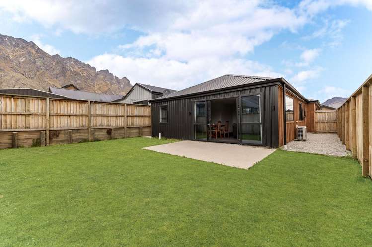 94 Jack Hanley Drive Jacks Point_5