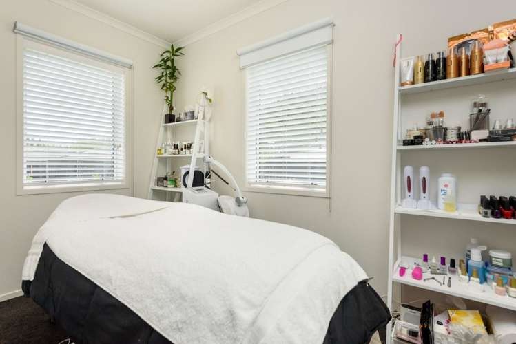 12 Conniston Way Pyes Pa_14