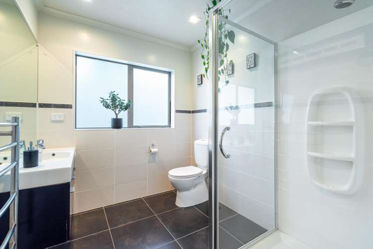 31 Oakway Drive Schnapper Rock_21