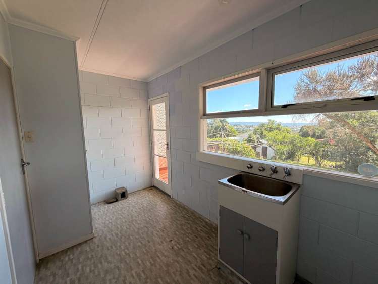 28 Katavich Place Mt Roskill_17